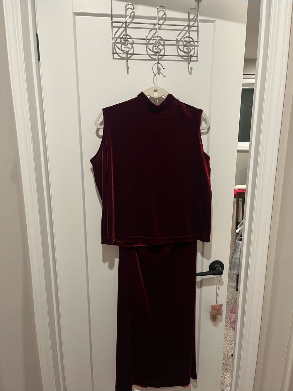 Sleeveless Velvet Two-Piece Dress in Deep Burgundy
